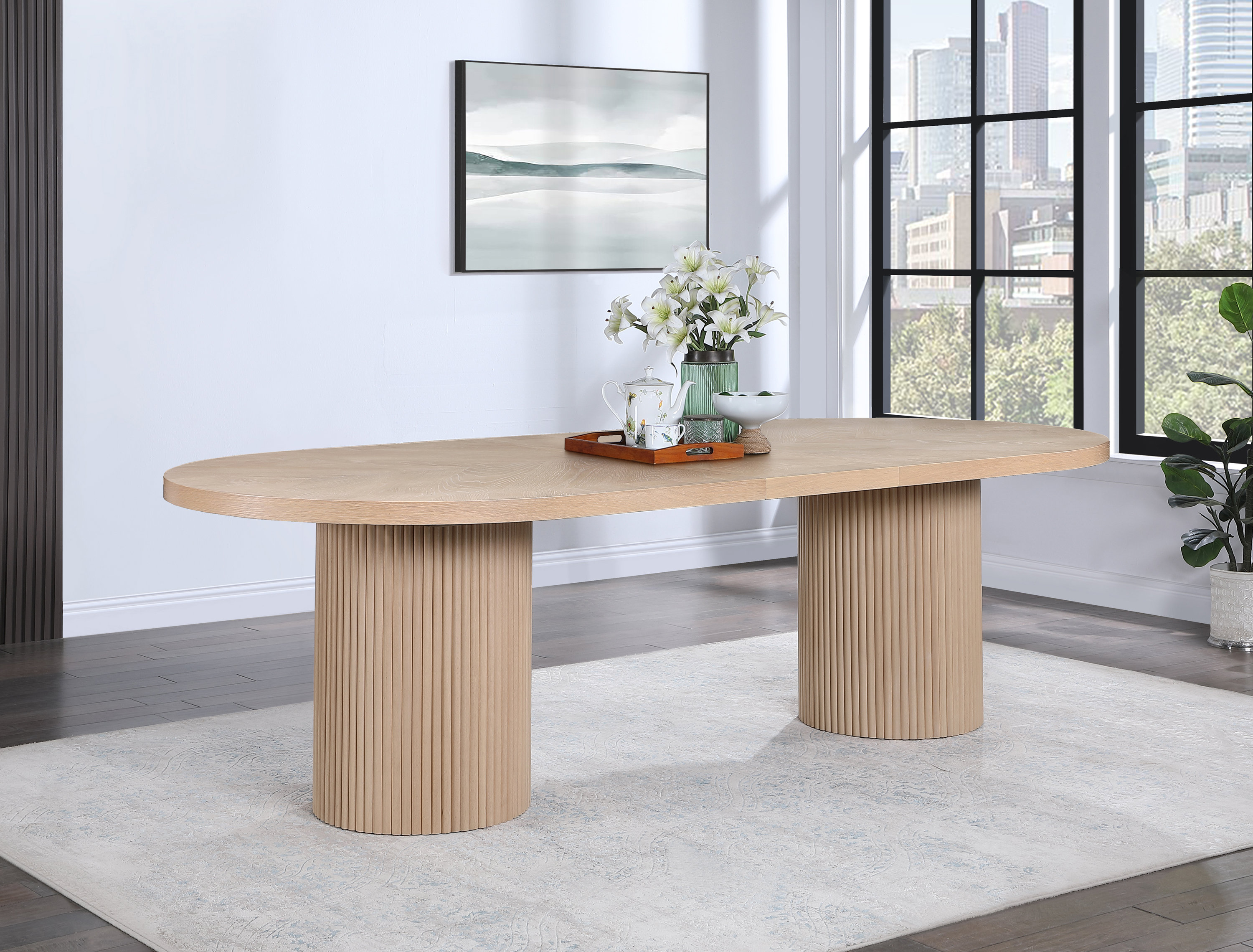 Ivona+Oak+Dining+Table.jpg